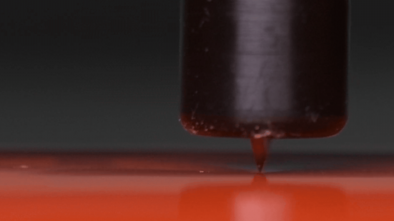 drag-knife-gif drag-knife-gif